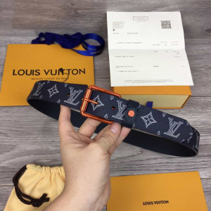 louis-vuitton-belt-voyager-monogram-upside-down-ink-navy-belt