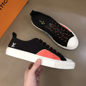 louis vuitton sneaker