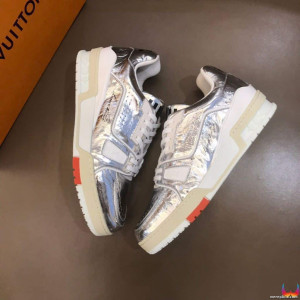 LOUIS VUITTON VNR SNEAKER – LV190