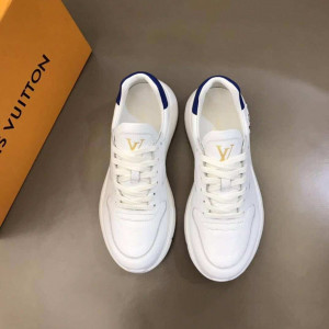 LOUIS VUITTON VUITTON RUN AWAY SNEAKER - LV290