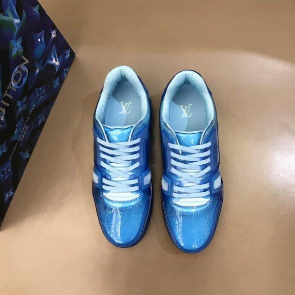 LOUIS VUITTON TRAINER SNEAKER IN BLUE - LV282