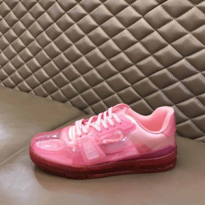 LOUIS VUITTON TRAINER SNEAKER IN ROSE - LV283