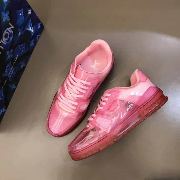 LOUIS VUITTON TRAINER SNEAKER IN ROSE - LV283