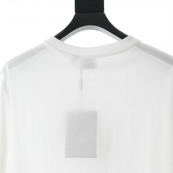 "Burberry Logo-Print Cotton T-Shirt - BBRS33"