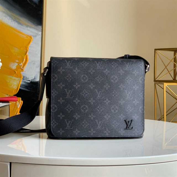 LOUIS VUITTON DISTRICT PM MONOGRAM ECLIPSE CANVAS M44000