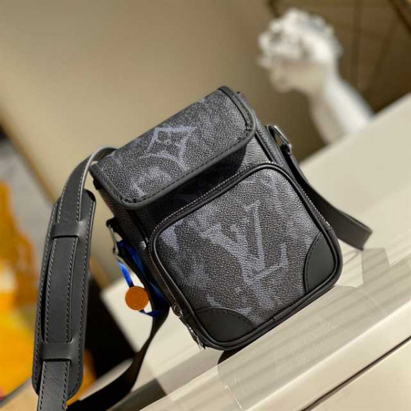 LOUIS VUITTON NANO AMAZON MESSENGER M45650