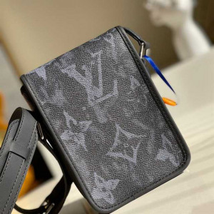 LOUIS VUITTON NANO AMAZON MESSENGER M45650