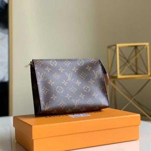 LOUIS VUITTON TOILETRY POUCH 19 MONOGRAM CANVAS IN BROWN M47544