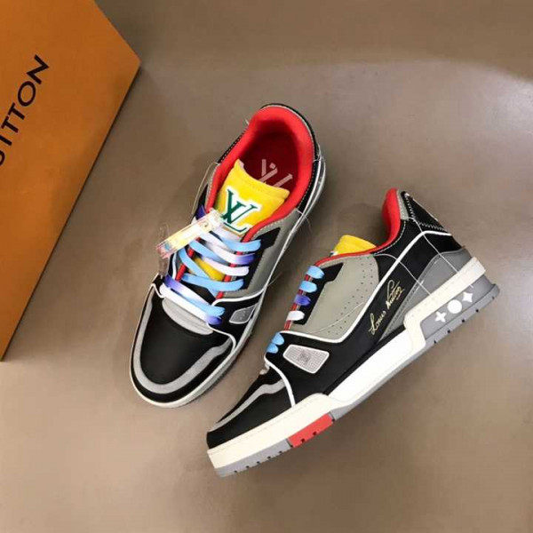 LOUIS VUITTON TRAINER SNEAKERS - LSVT089