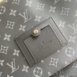 M40510 LOUIS VUITTON MESSENGER MM VOYAGER