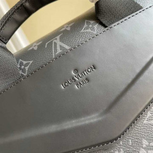 M40510 LOUIS VUITTON MESSENGER MM VOYAGER