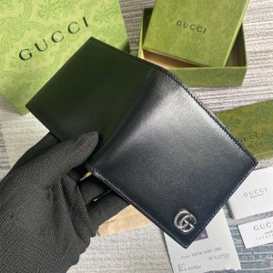 Gucci Men's GG Marmont Leather Bi-Fold Wallet Black Smooth Leather Palladium-Toned Hardware - WEG001