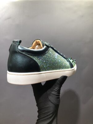 CHRISTIAN LOUBOUTIN LOW TOP SNEAKER - CL104