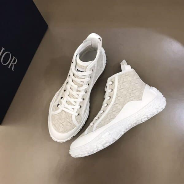 B28 HIGH-TOP SNEAKER OFF-WHITE DIOR OBLIQUE JACQUARD AND WHITE RUBBER - CDO084