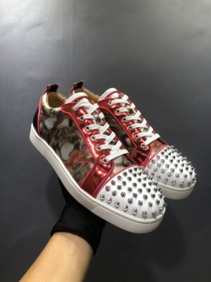 CHRISTIAN LOUBOUTIN LOW TOP SNEAKER - CL86