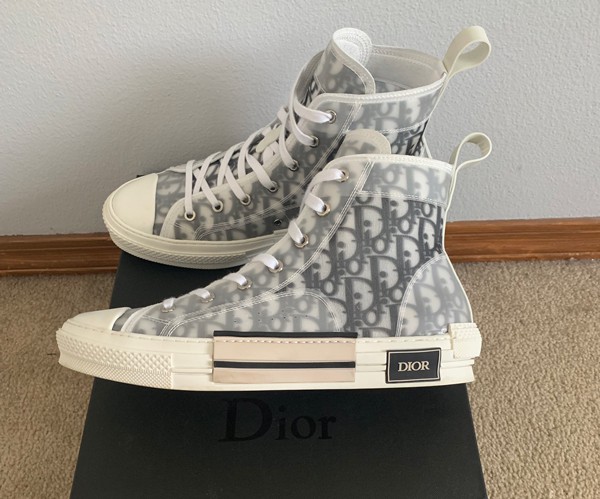 WeReplica - Dior B23 High Top Dior Oblique Sneaker 