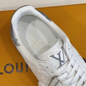 LOUIS VUITTON RIVOLI SNEAKER - LSVT142