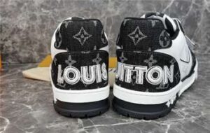 LOUIS VUITTON TRAINER SNEAKER - LSVT177