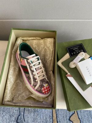 Gucci Sneaker - GC124