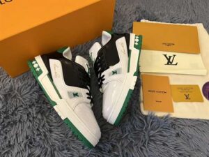 LOUIS VUITTON TRAINER SNEAKER - LSVT194