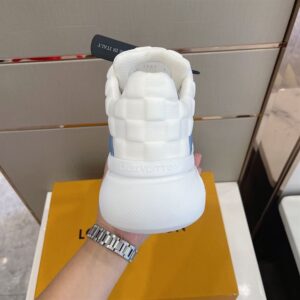 LOUIS VUITTON SHOW UP SNEAKER – LSVT223