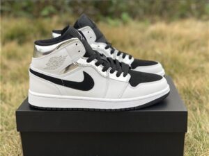 Air Jordan 1 Mid - AJH052