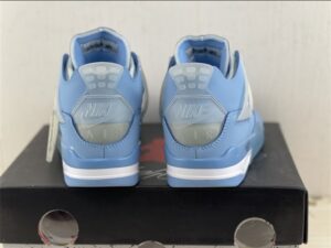 Off-White x Air Jordan 4 - AJH073