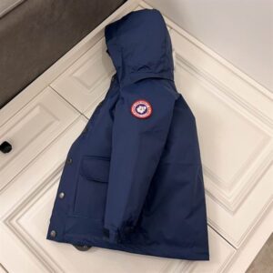 Canada Goose - CG001