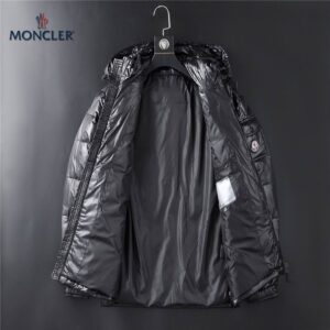 Moncler Coat - MC002