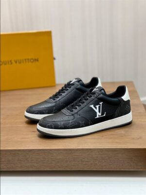 LOUIS VUITTON RIVOLI SNEAKER– LSVT248