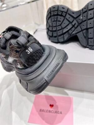 BALENCIAGA SNEAKERS - BB127