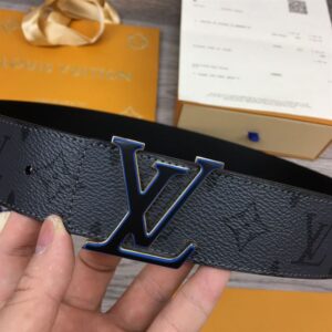 LOUIS VUITTON BELT - B034