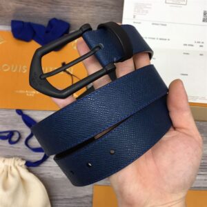 LOUIS VUITTON BELT - B044