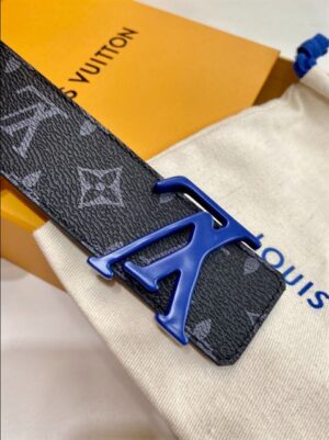 LOUIS VUITTON BELT - B045