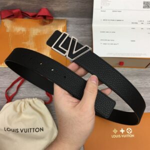 LOUIS VUITTON BELT - B051