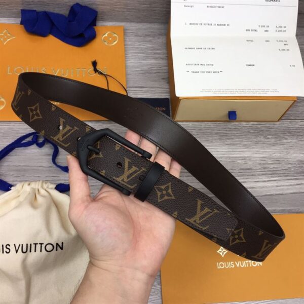 LOUIS VUITTON BELT - B075