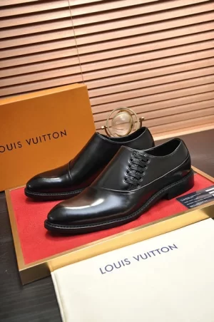 Louis Vuitton Lace-ups Shoes - LLV41