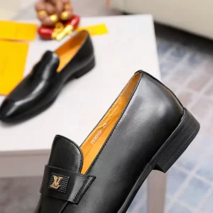 Louis Vuitton Loafers - LLV08