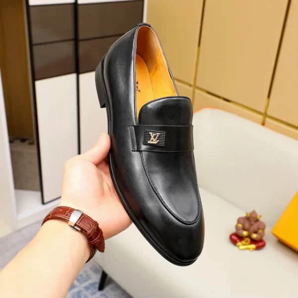 Louis Vuitton Loafers - LLV08