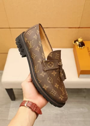 Louis Vuitton Loafers - LLV17