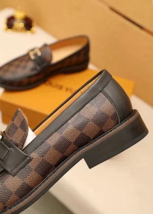 Louis Vuitton Loafers - LLV18