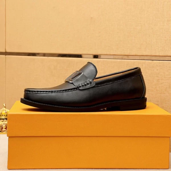 Louis Vuitton Loafers - LLV24