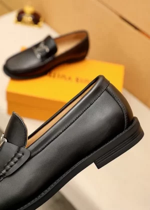 Louis Vuitton Loafers - LLV24