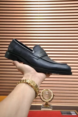 Louis Vuitton Loafers - LLV31