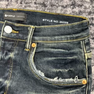 AMIRI JEANS - AJ011