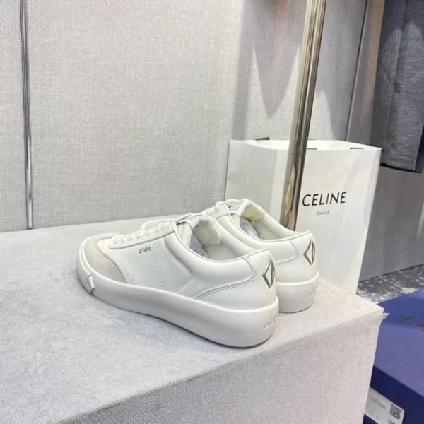 B101 SNEAKER CREAM SMOOTH CALFSKIN AND GREIGE NUBUCK - CD138