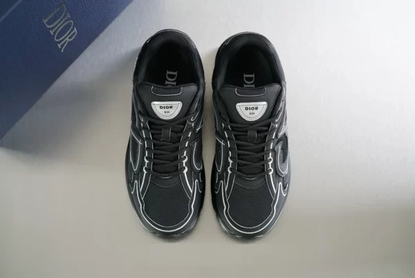 B30 LOW-TOP SNEAKER BLACK MESH AND TECHNICAL FABRIC - CD103