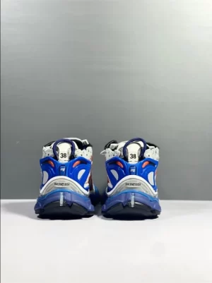 BALENCIAGA RUNNER SNEAKER IN BLUE - BB130