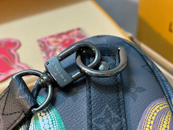 LV X YK KEEPALL 25 MONOGRAM ECLIPSE CANVAS - WLM559