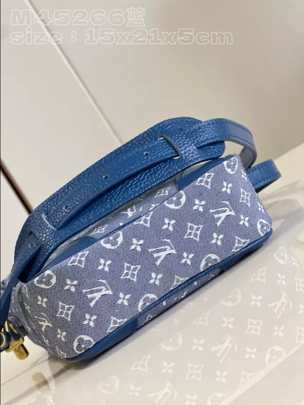 LOUIS VUITTON DANUBE CROSSBODY BAG - WLM600